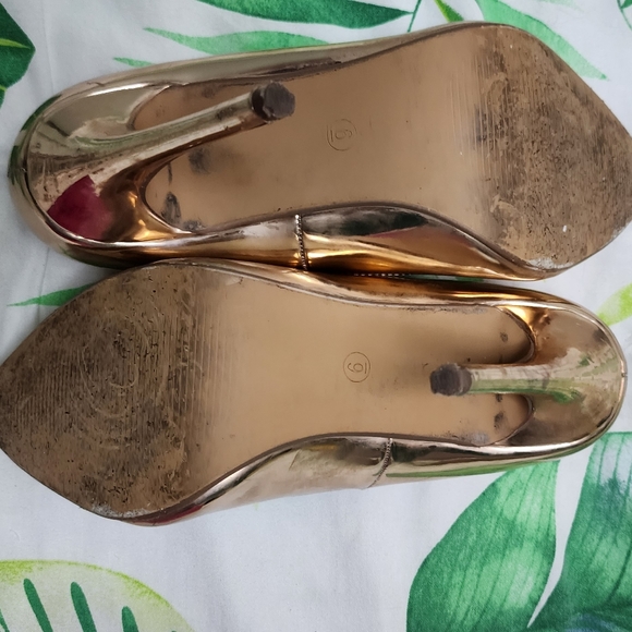 Elegant Rose Gold heels - Picture 7 of 8